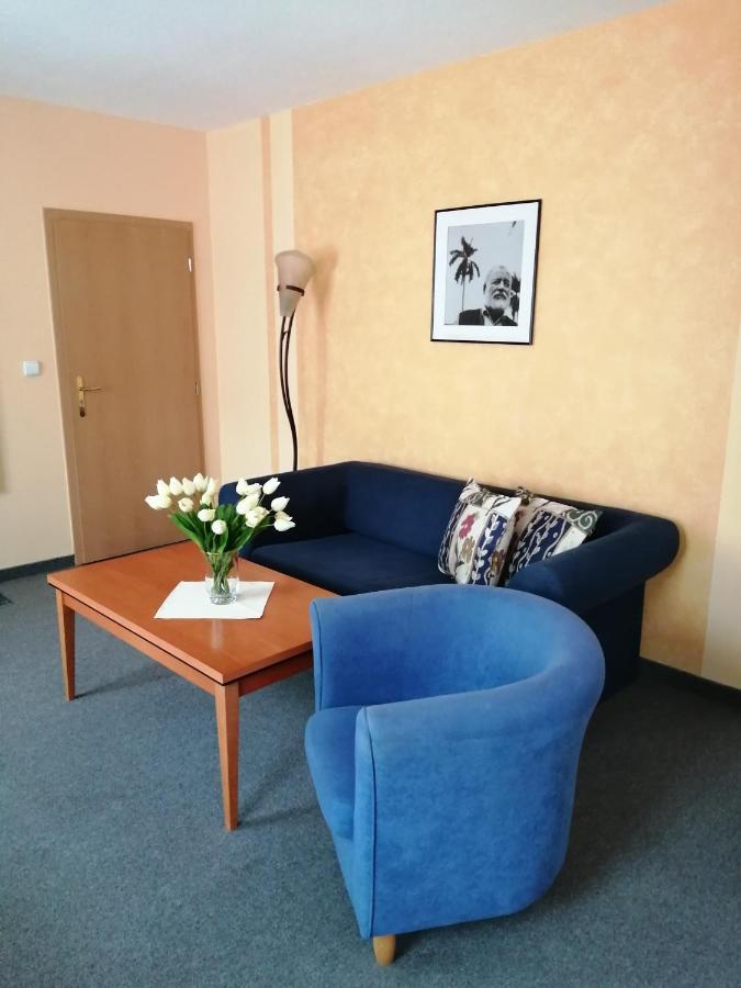 Apartmany Cesky Dvur Марианске-Лазне Экстерьер фото