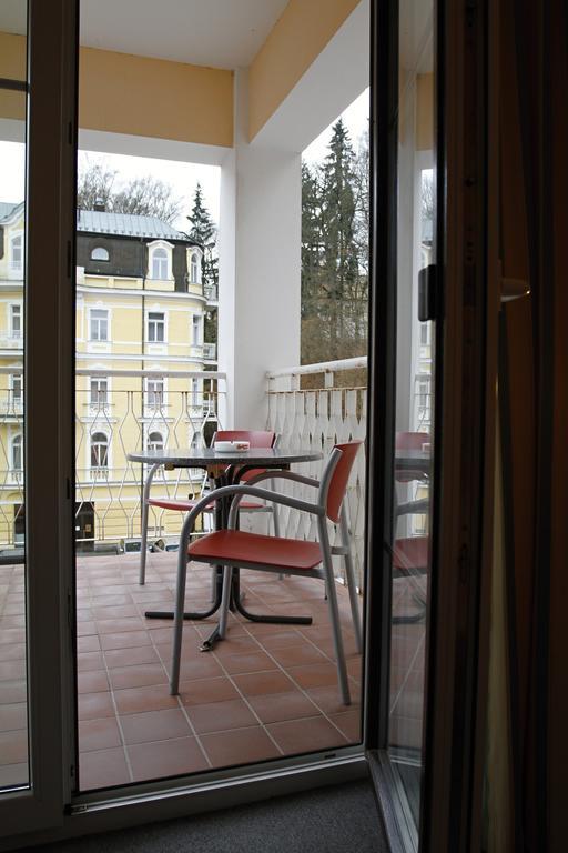 Apartmany Cesky Dvur Марианске-Лазне Номер фото